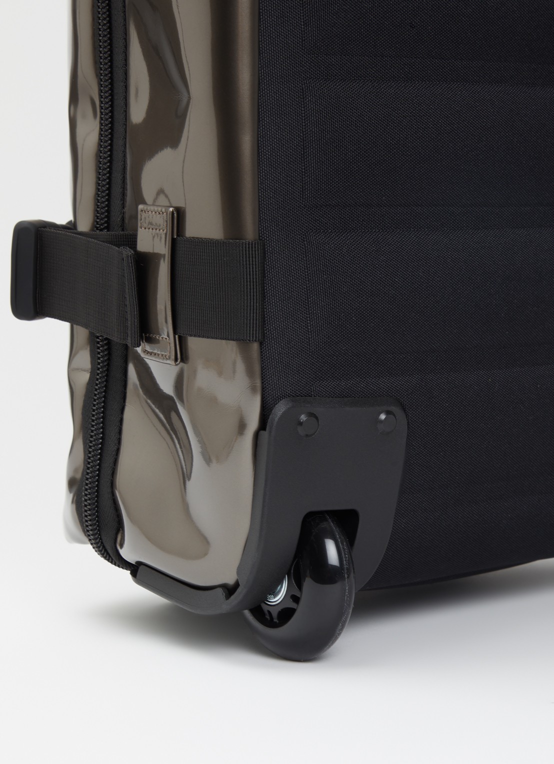 Rains Texel Cabin trolley 55 cm - detail antraciet