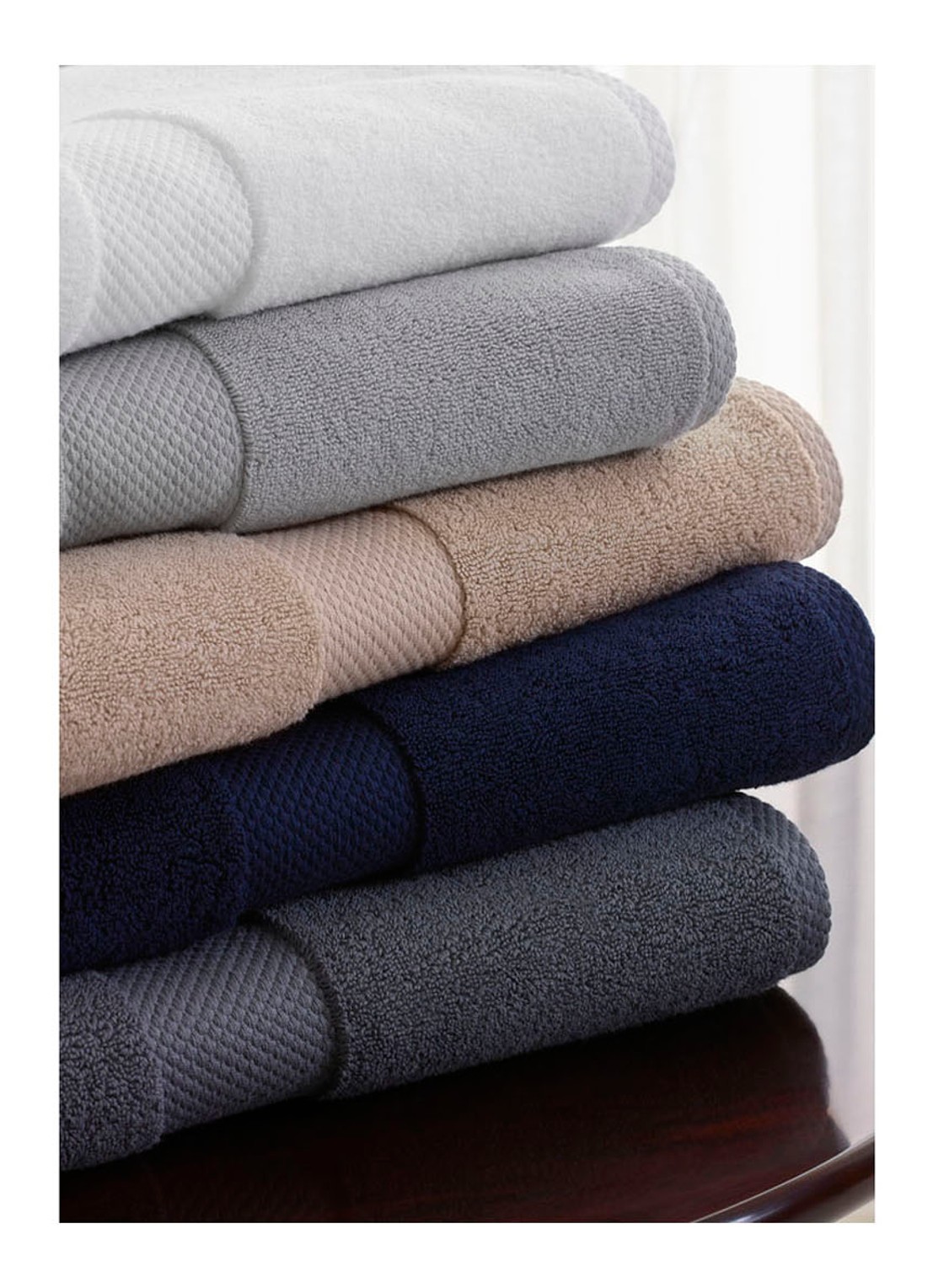 Ralph Lauren Avenue handdoek - 750 gr/m2 - 50 x 100 cm - detail goud