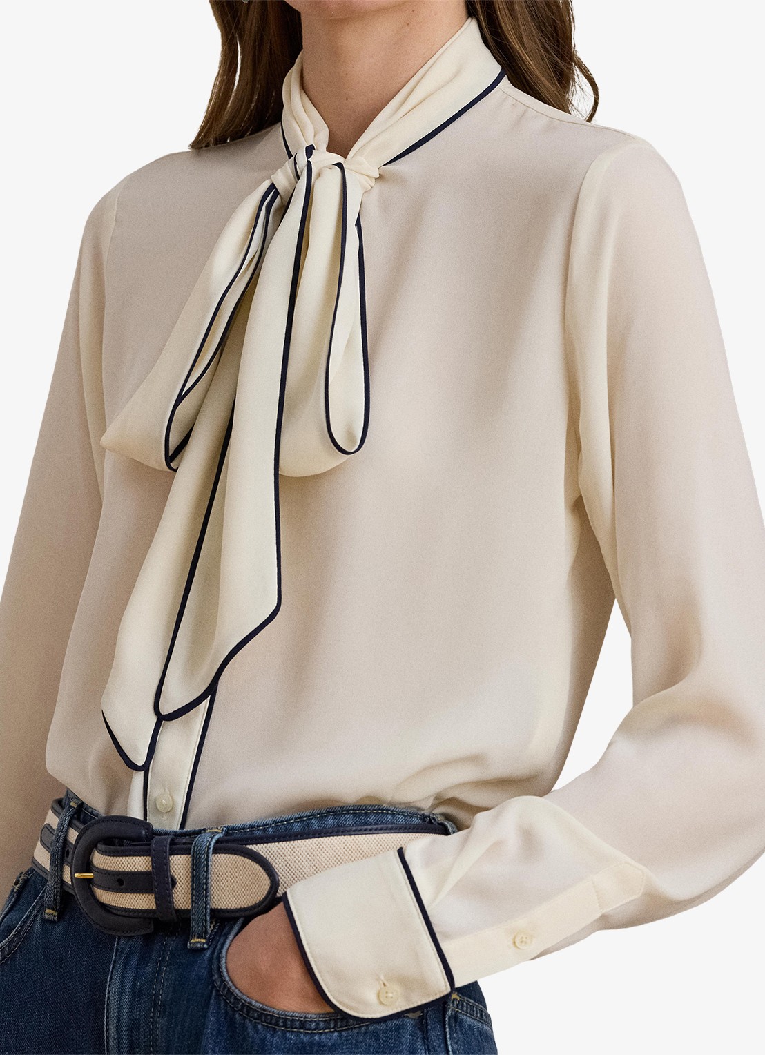 Ralph Lauren Blouse met sjaalkraag  - detail 5 gebroken wit