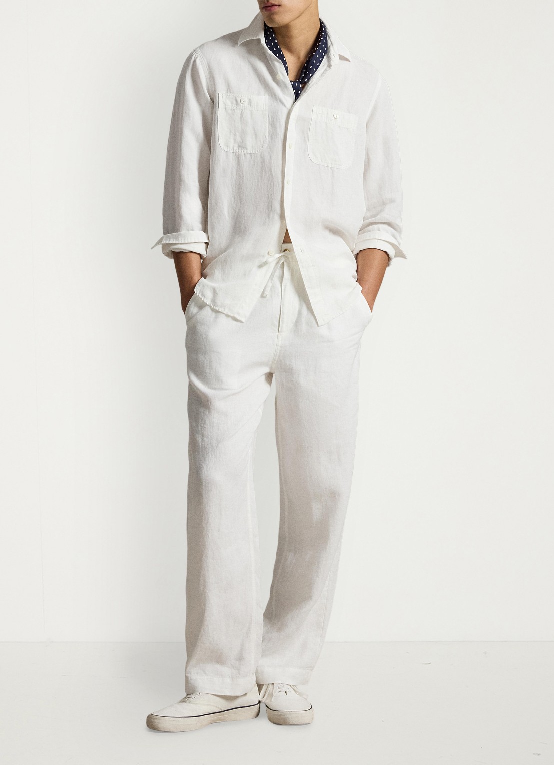 Ralph Lauren Classic fit overhemd in zijdeblend met borstzakken - voorkant 5 white / wit