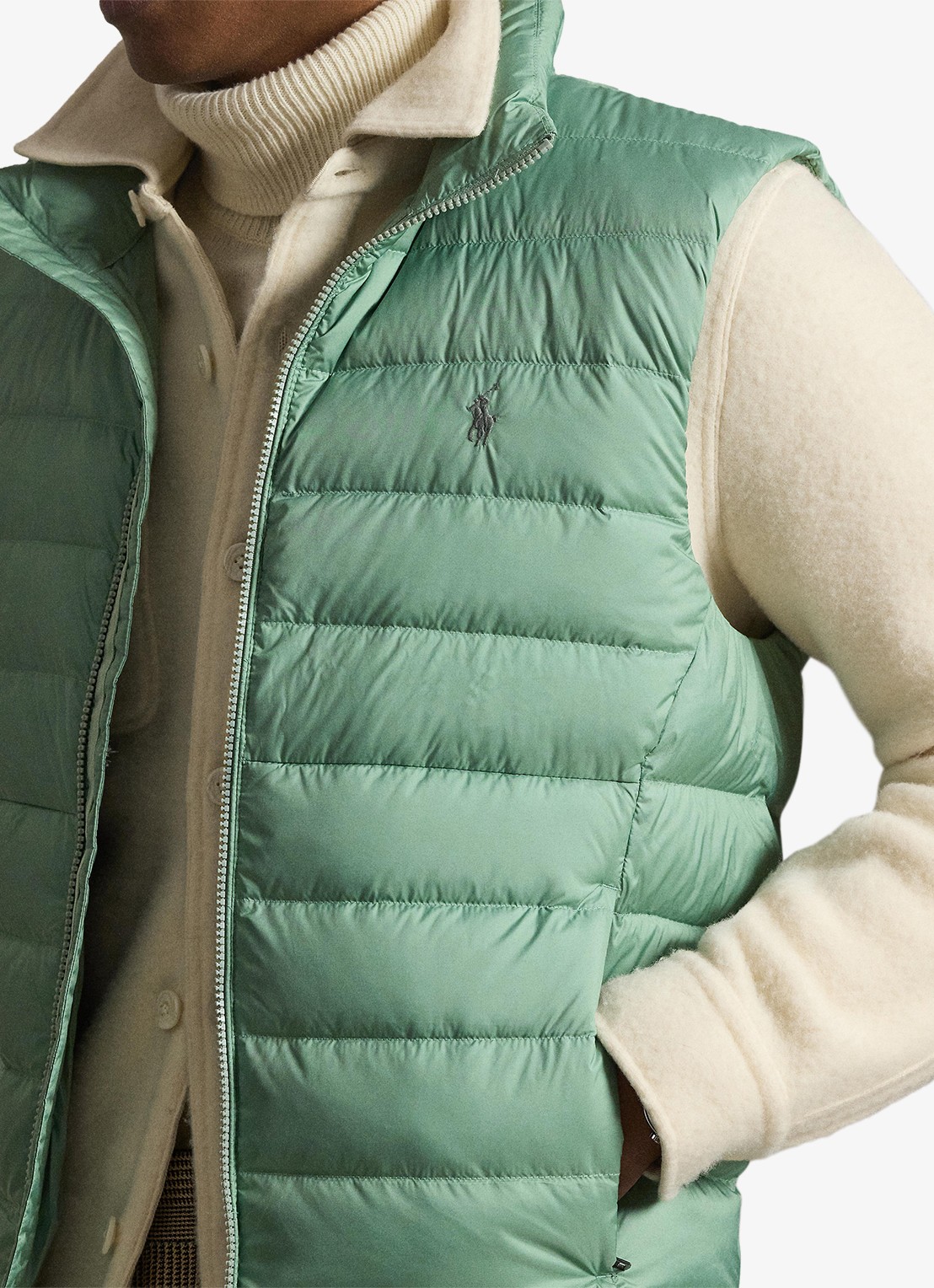 Ralph Lauren Colden bodywarmer met logoborduring - detail 2 light green / lichtgroen