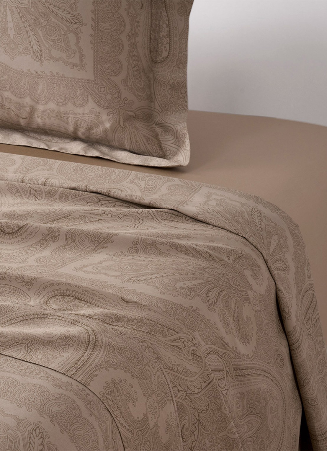 Ralph Lauren Doncaster laken van katoensatijn 120TC - voorkant 2 camel