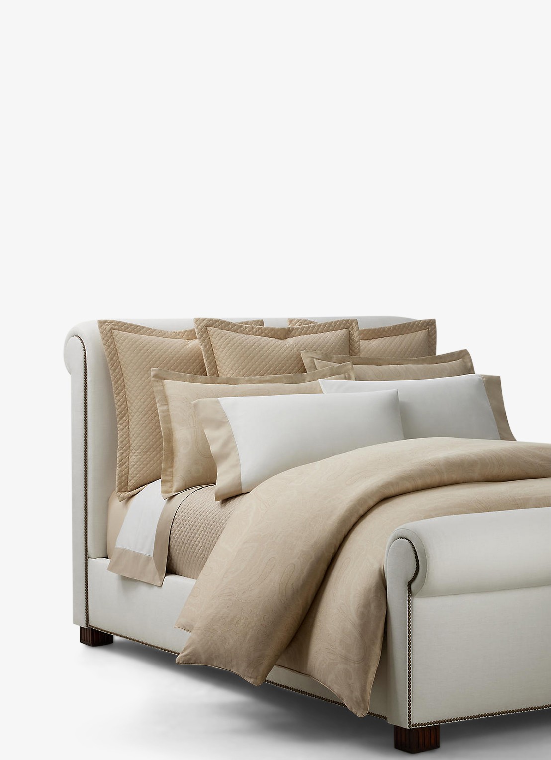 Ralph Lauren Doncaster Ruffle kussensloop van katoensatijn  - detail beige