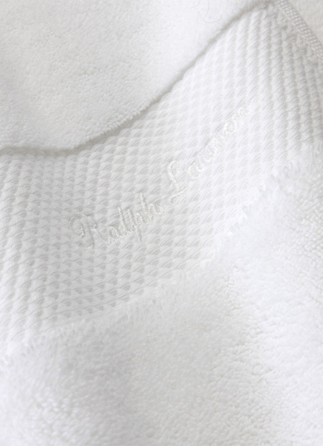 Ralph Lauren Dulaney gastendoek - 42 x 70 cm - achterkant 3 wit