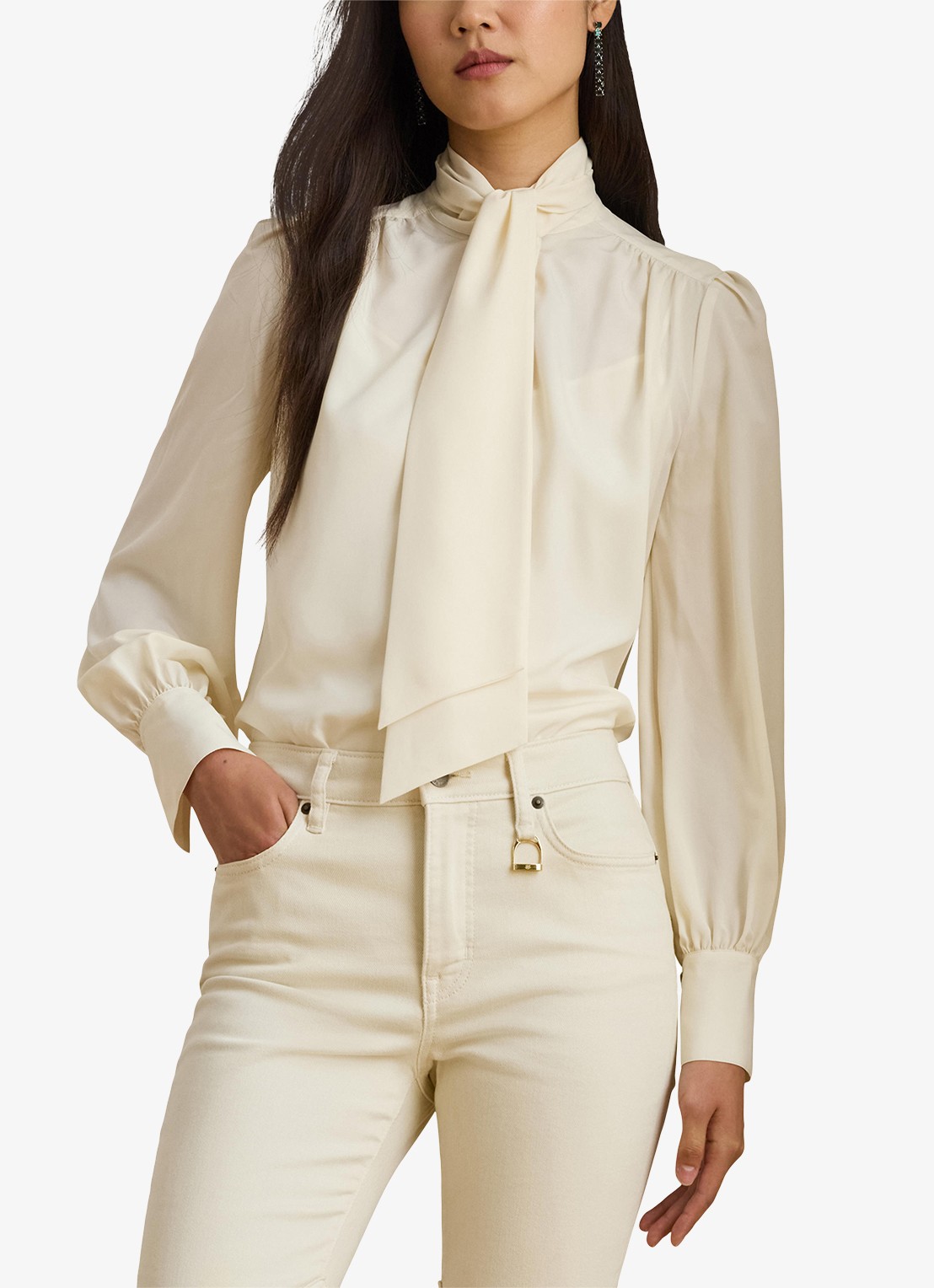 Ralph Lauren Georgette blouse met sjaalkraag en pofmouw - detail 4 creme