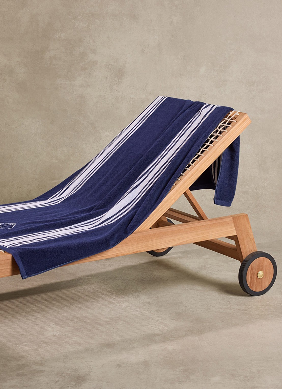 Ralph Lauren Hallie badlaken - 90 x 170 cm - voorkant 2 donkerblauw