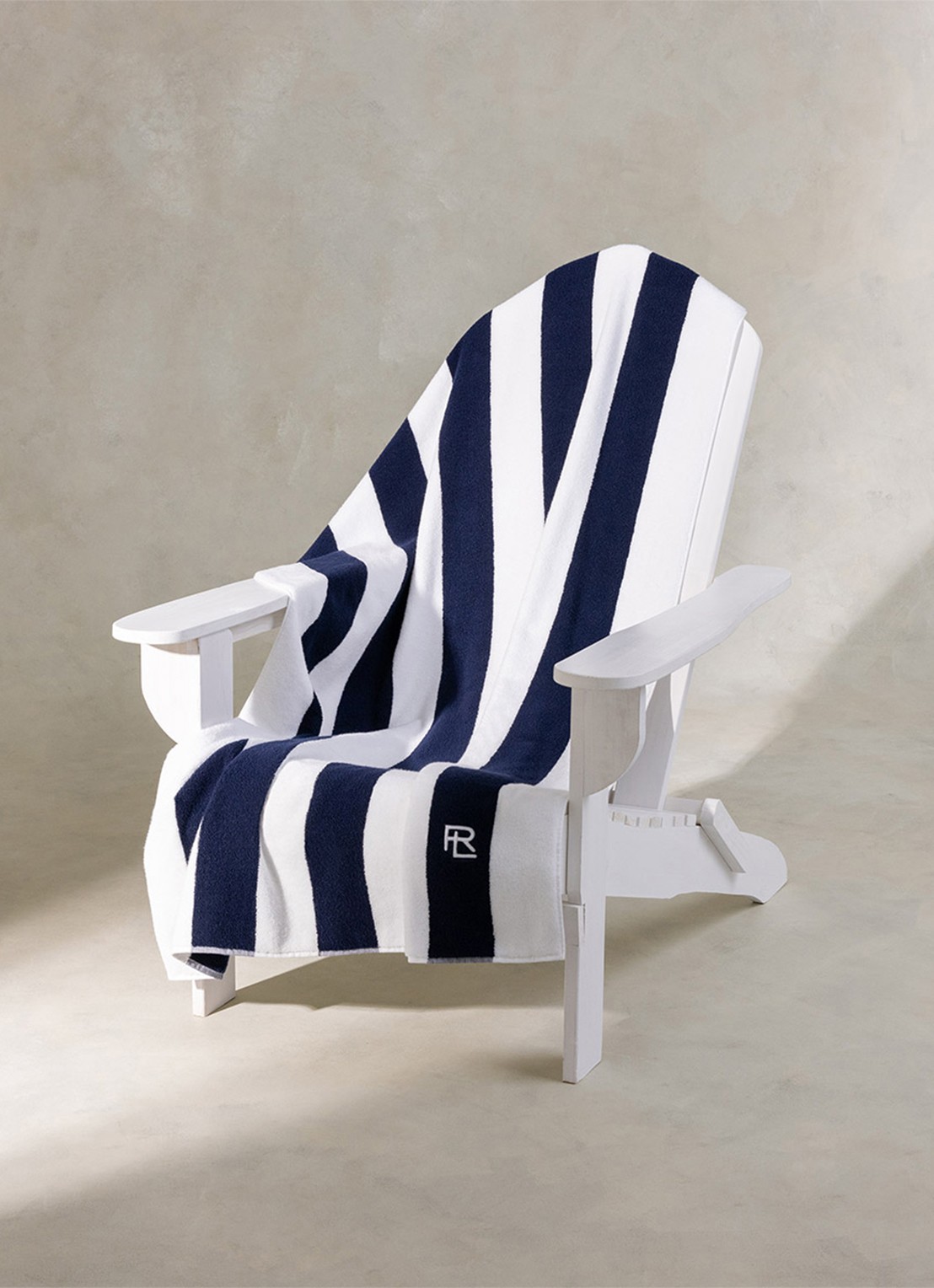Ralph Lauren Henley badlaken 170 x 90 cm - detail donkerblauw