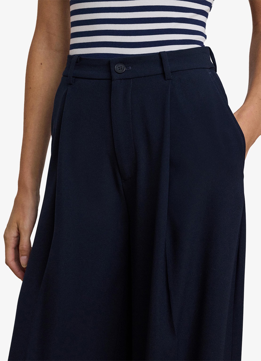 Ralph Lauren High waist wide fit pantalon met steekzakken en persplooi - detail 3 donkerblauw