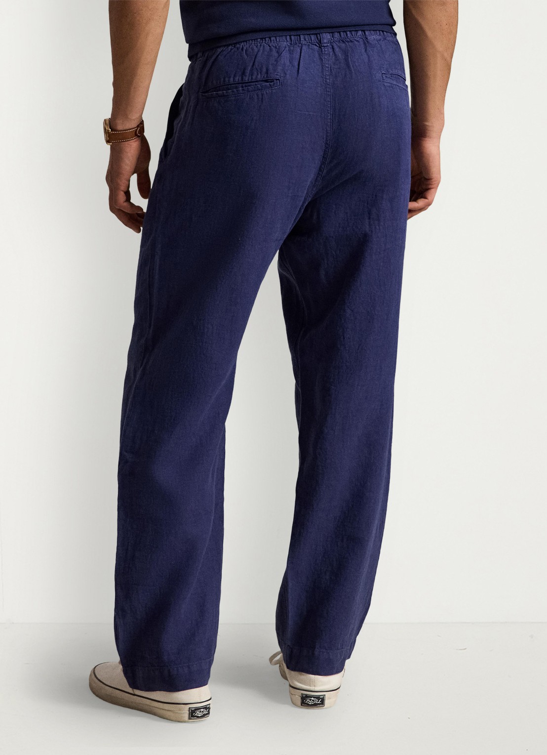 Ralph Lauren Lateef relaxed fit broek van linnen - achterkant 5 newport navy / donkerblauw