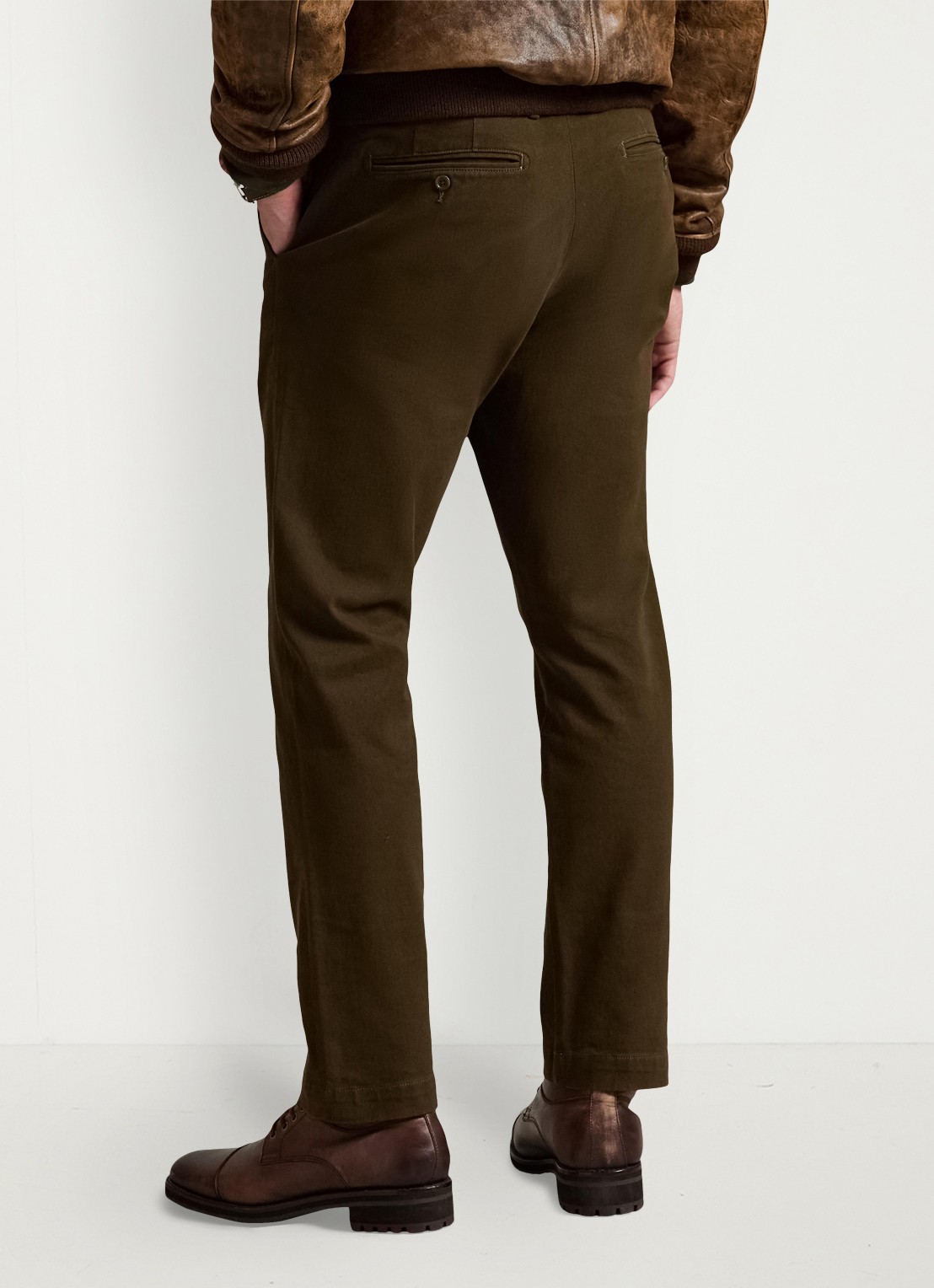 Ralph Lauren Manhasset straight fit chino met stretch - achterkant dark brown / donkerbruin