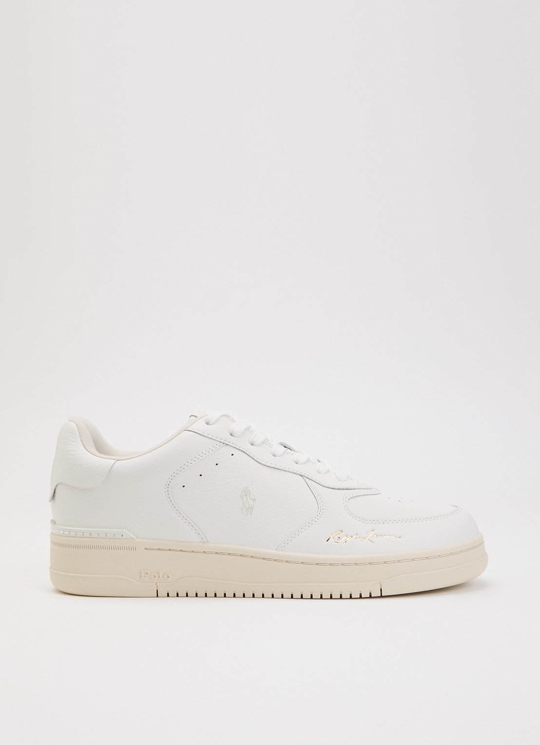 Ralph Lauren Masters Court sneaker van leer met logoborduring - voorkant wit