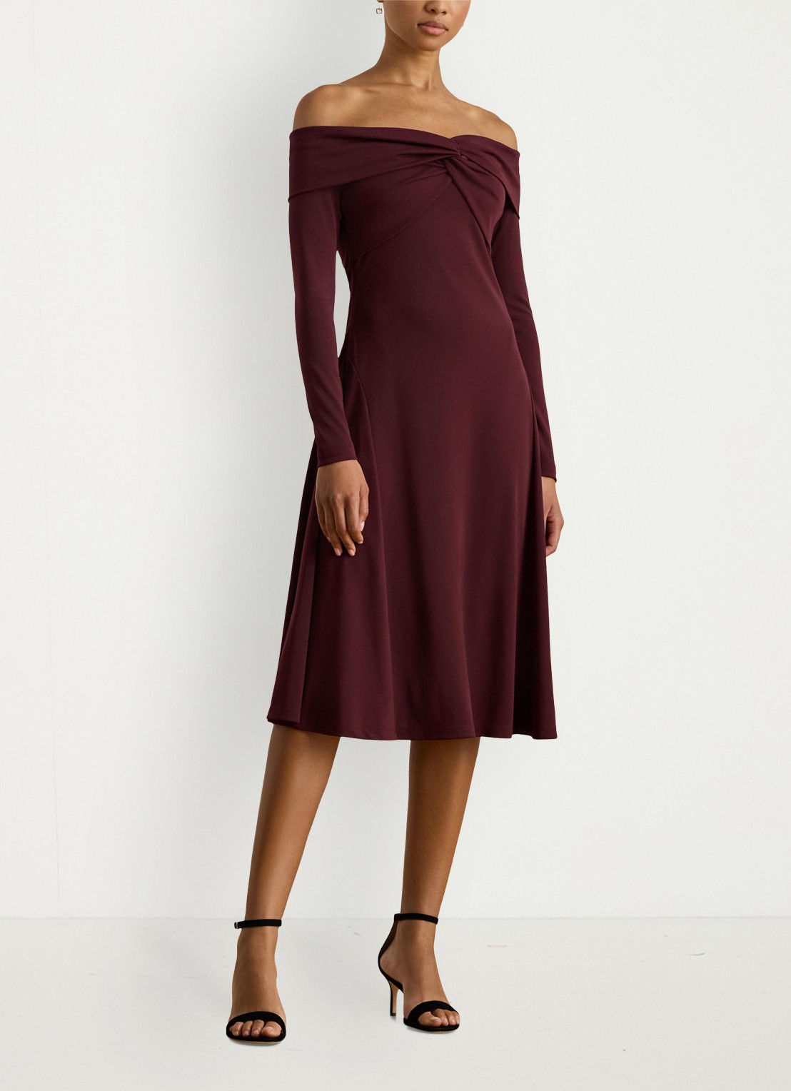 Ralph Lauren Off shoulder midi jurk met plooidetails - detail 3 dark garnet / bordeauxrood