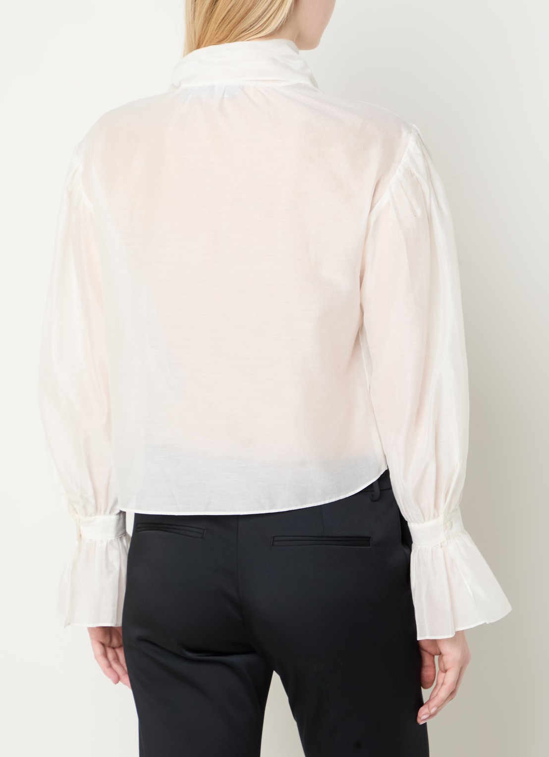 Ralph Lauren Semi-transparante blouse in zijdeblend met sjaalkraag - achterkant 2 gebroken wit