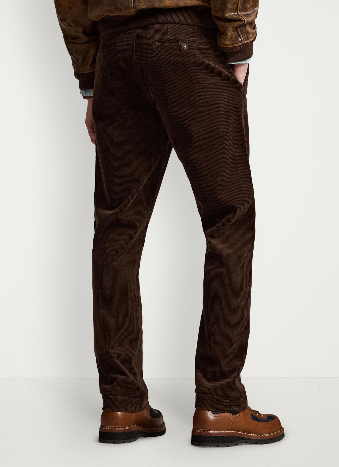 Ralph Lauren Straight fit chino van corduroy met stretch - achterkant 3 dark beech / donkerbruin