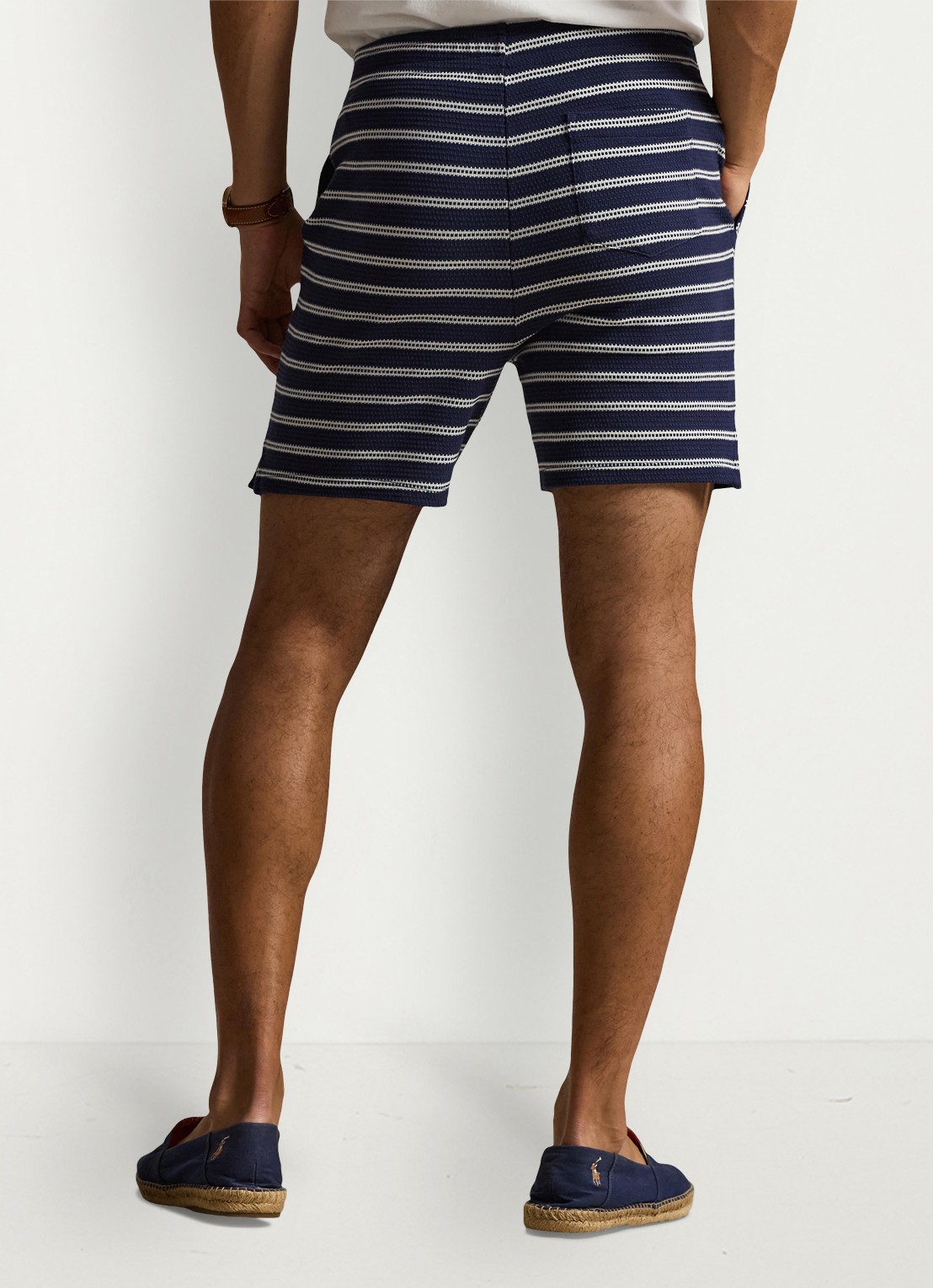 Ralph Lauren Straight fit korte broek met streepprint - achterkant newport navy/pale cream-zyrr
