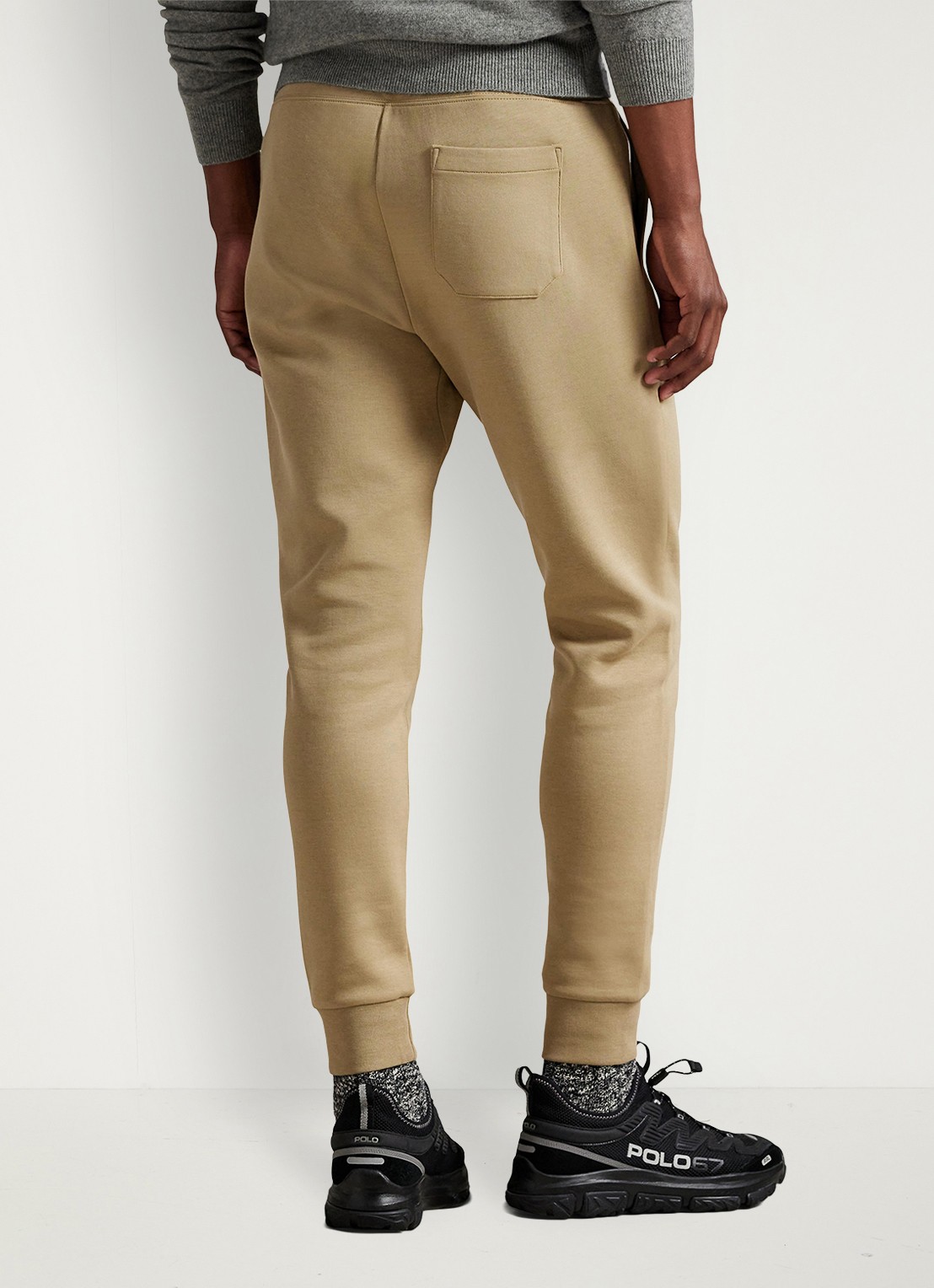 Ralph Lauren Tapered fit joggingbroek met logoborduring - achterkant 2 surrey tan / tan