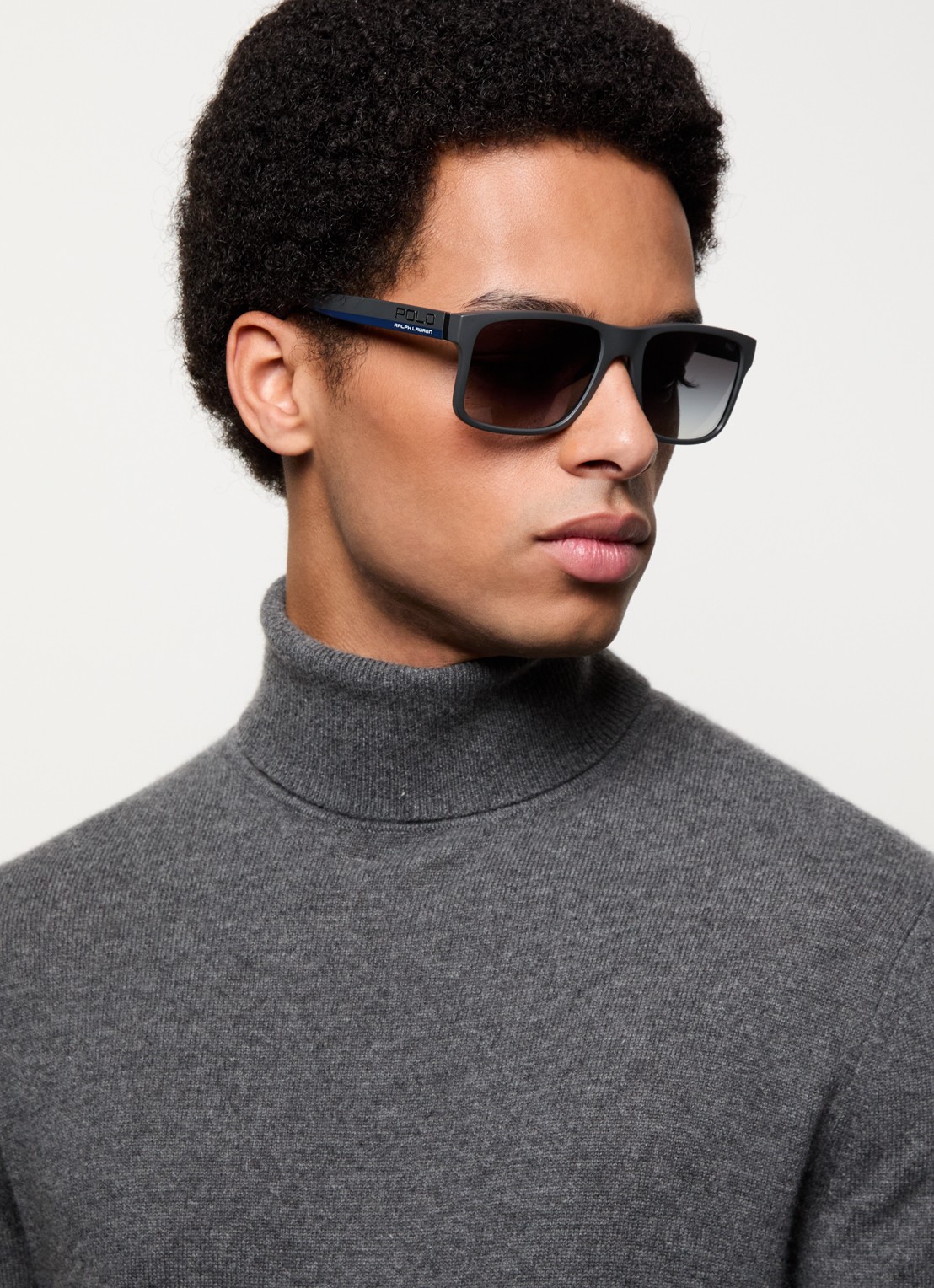 Ralph Lauren Wayfarer zonnebril PH4195U  - voorkant 2 donkergrijs