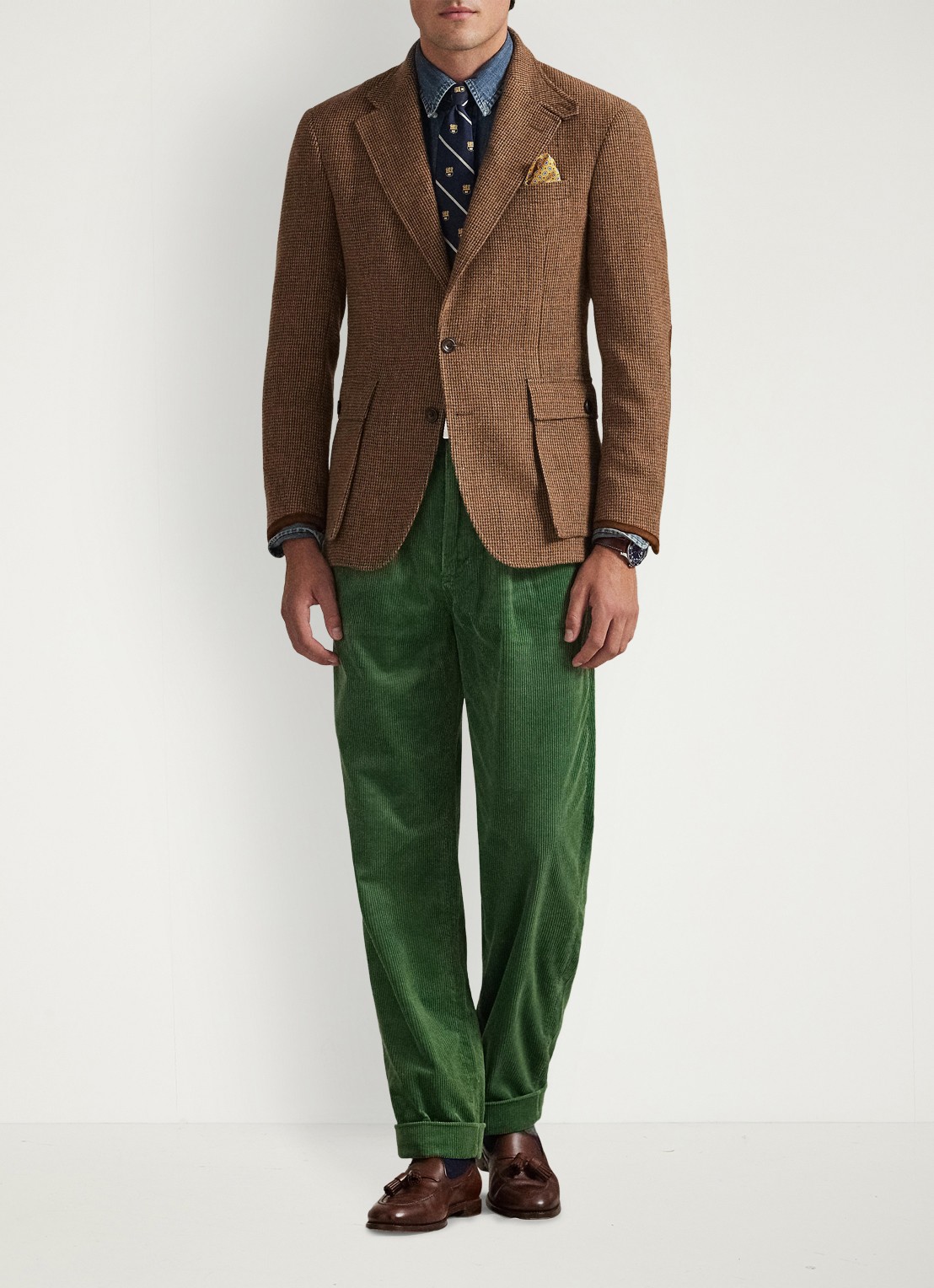 Ralph Lauren Whitman relaxed fit chino van corduroy - voorkant 4 meadow green / groen