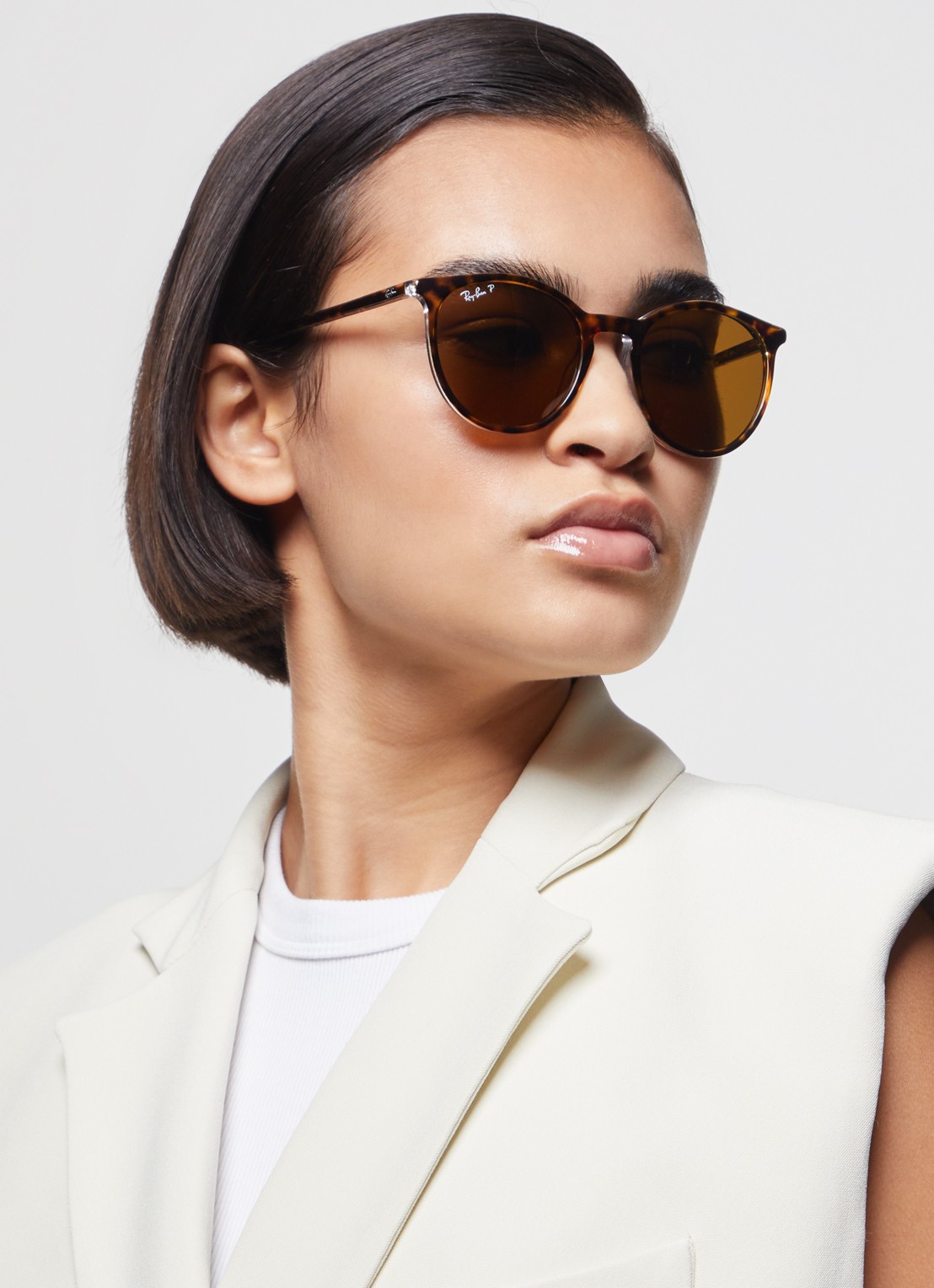 Ray-Ban Wayfarer zonnebril gepolariseerd RB2204 - voorkant 4 donkerbruin