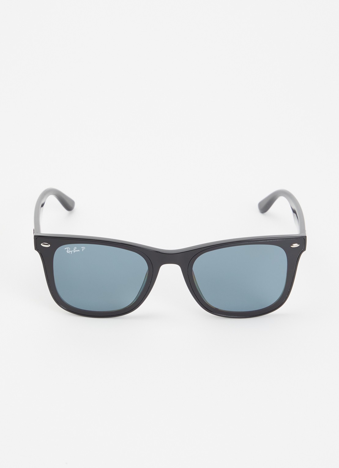 Ray-Ban Wayfarer zonnebril gepolariseerd RB4391D - detail zwart
