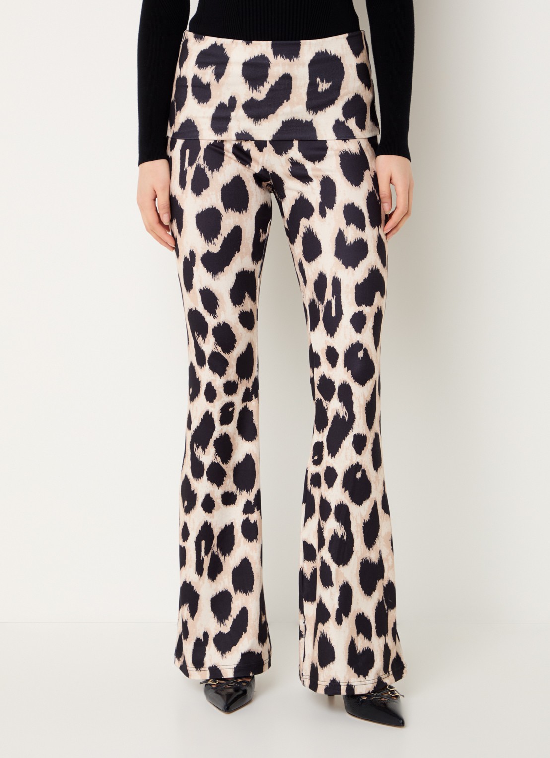 Refined Department High waist flared fit pantalon met panterprint - detail 3 bruin