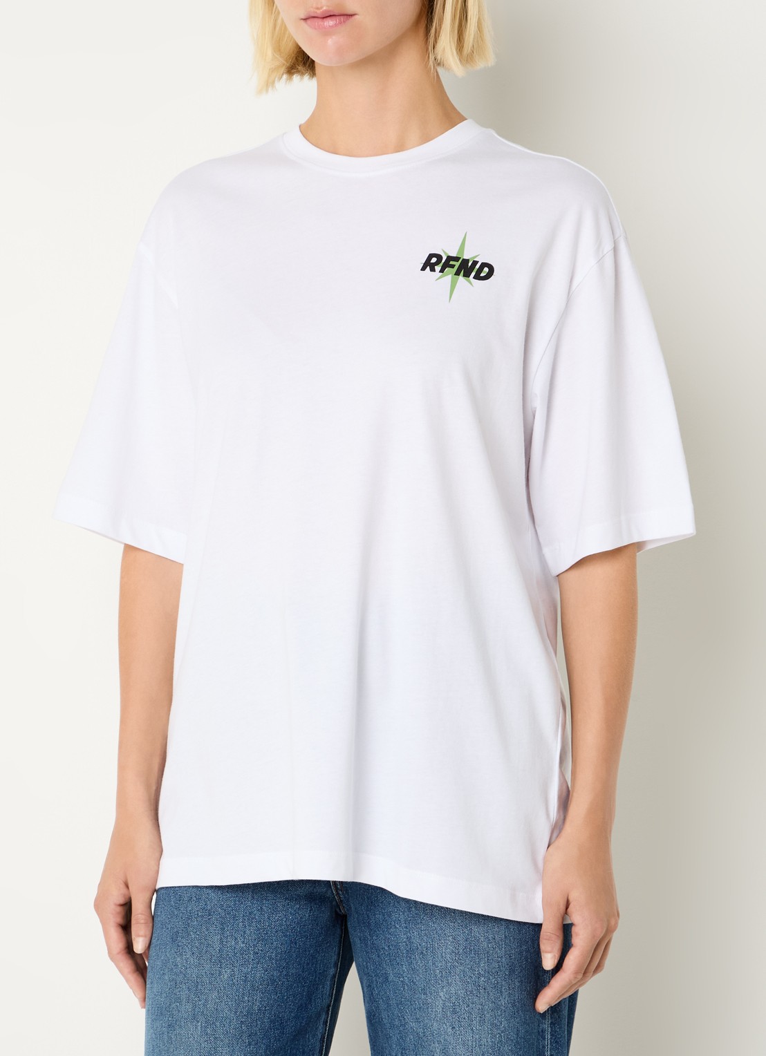 Refined Department Maggy oversized T-shirt met logo- en backprint - achterkant gebroken wit