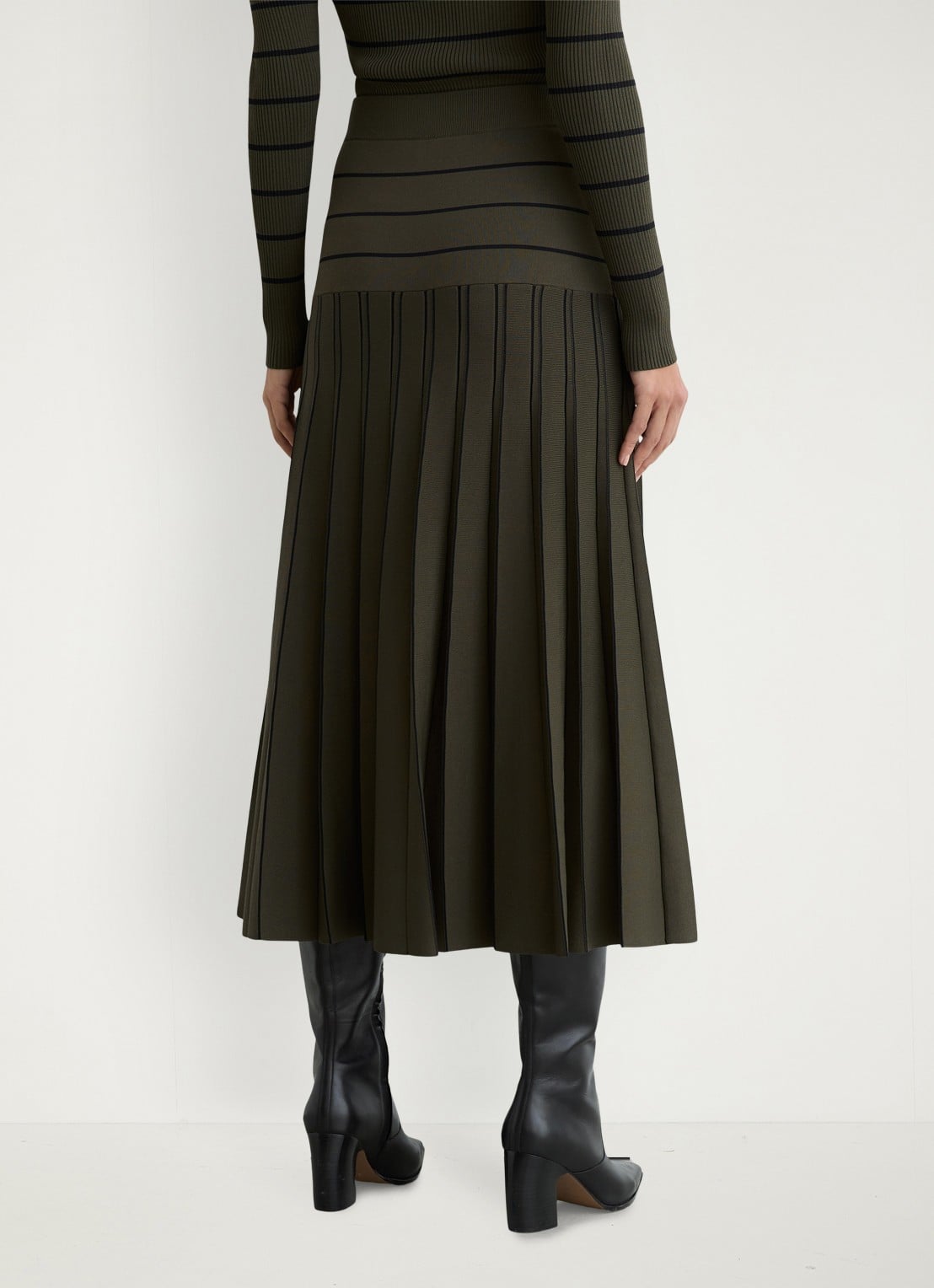Reiss Alice midi jurk met plooien - achterkant 5 khaki