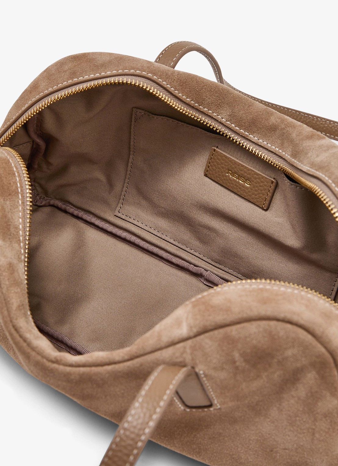 Reiss Alma schoudertas van leer - detail 3 zand