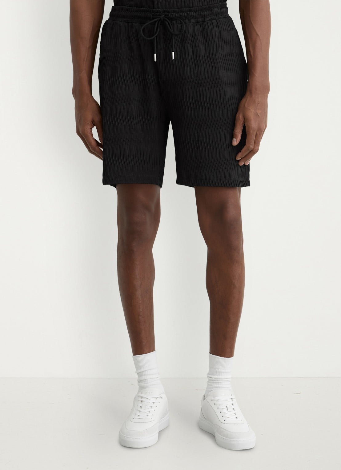 Reiss Alvo korte broek met structuur - detail 4 black / zwart