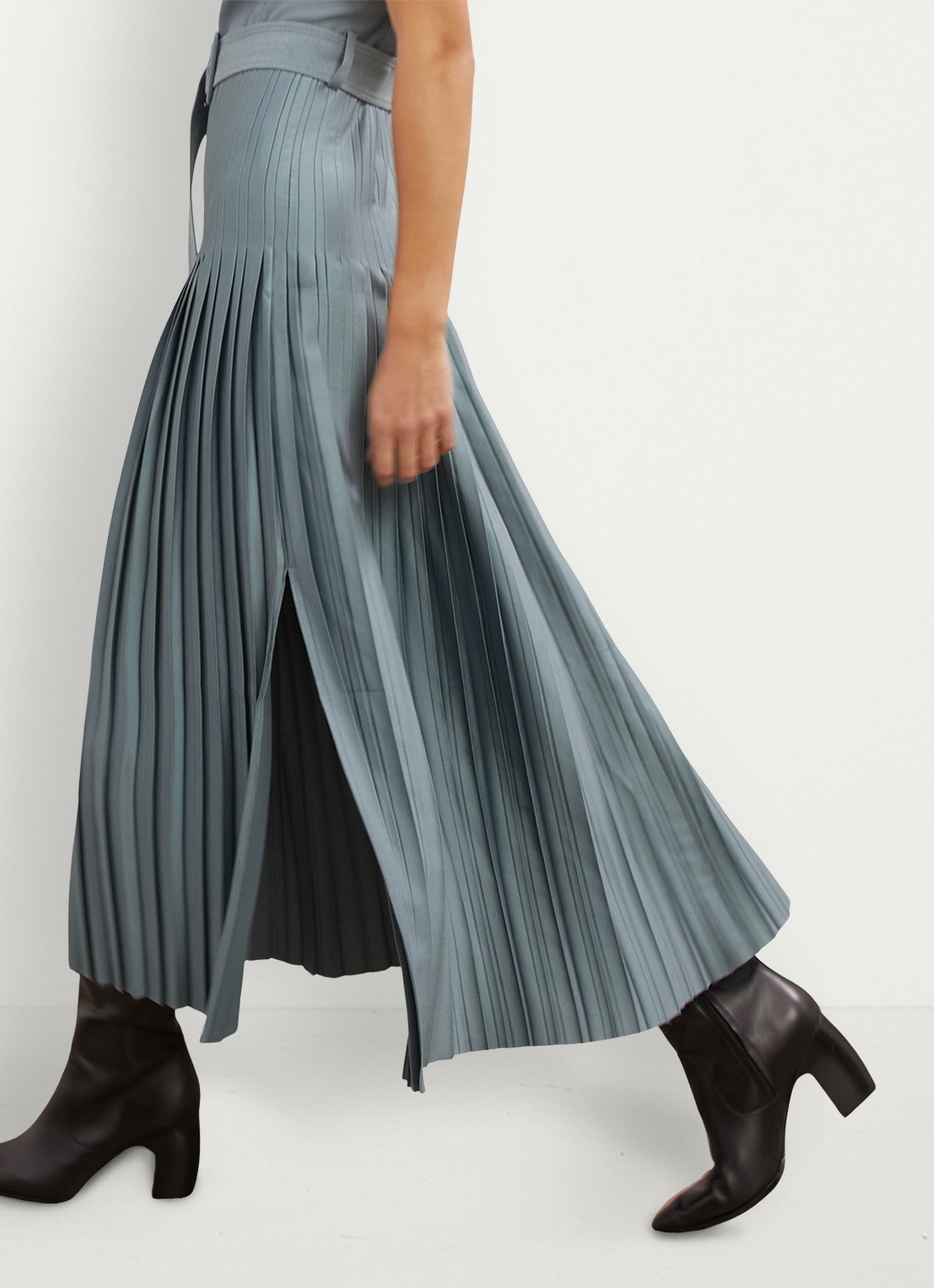 Reiss Ania midi jurk met plooien en col - detail 5 donkerblauw