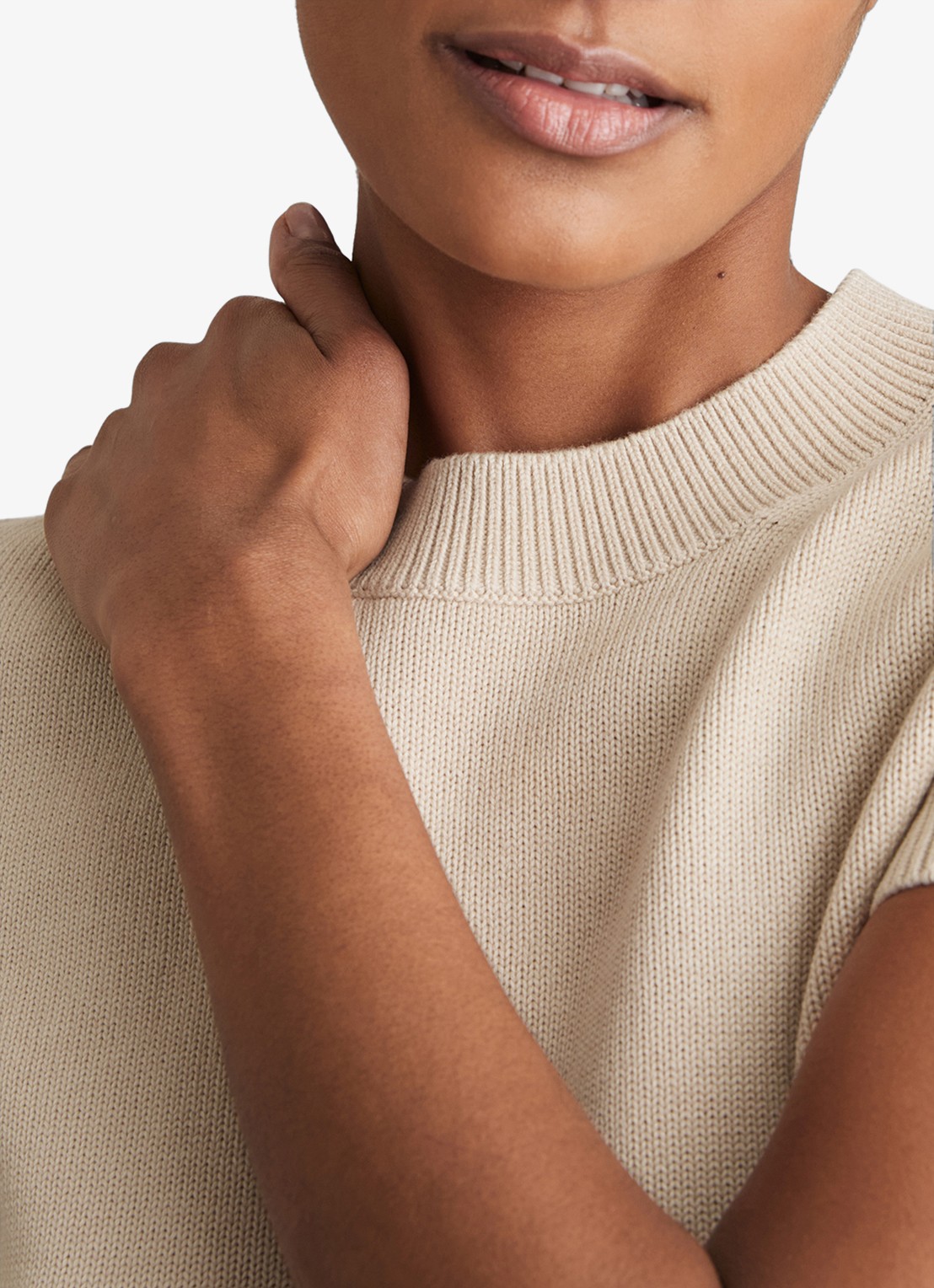 Reiss Anita fijngebreid T-shirt in wolblend - detail creme