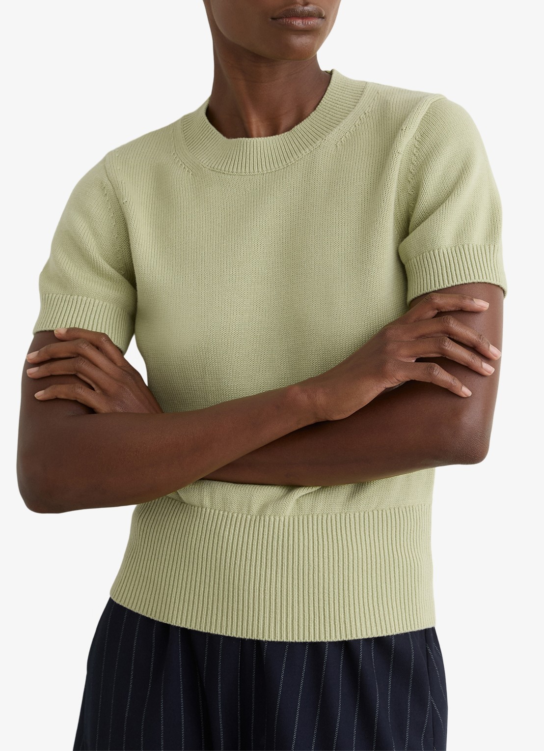 Reiss Anita fijngebreid T-shirt in wolblend - detail 2 lindegroen