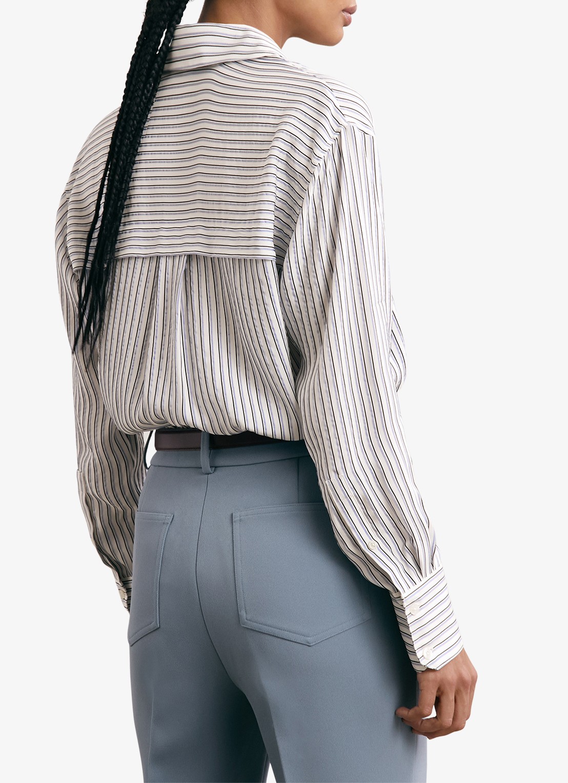 Reiss Annika blouse met streepprint - achterkant 6 lichtblauw
