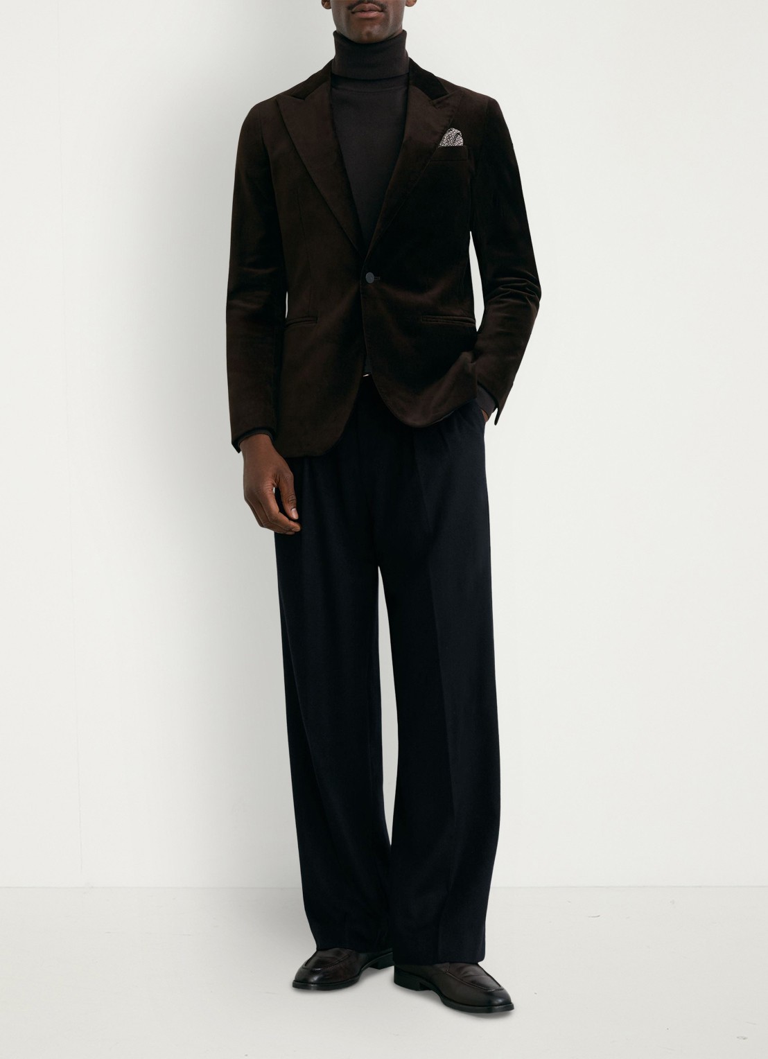 Reiss Apsara slim fit colbert van fluweel met borstzak - voorkant 2 brown / bruin