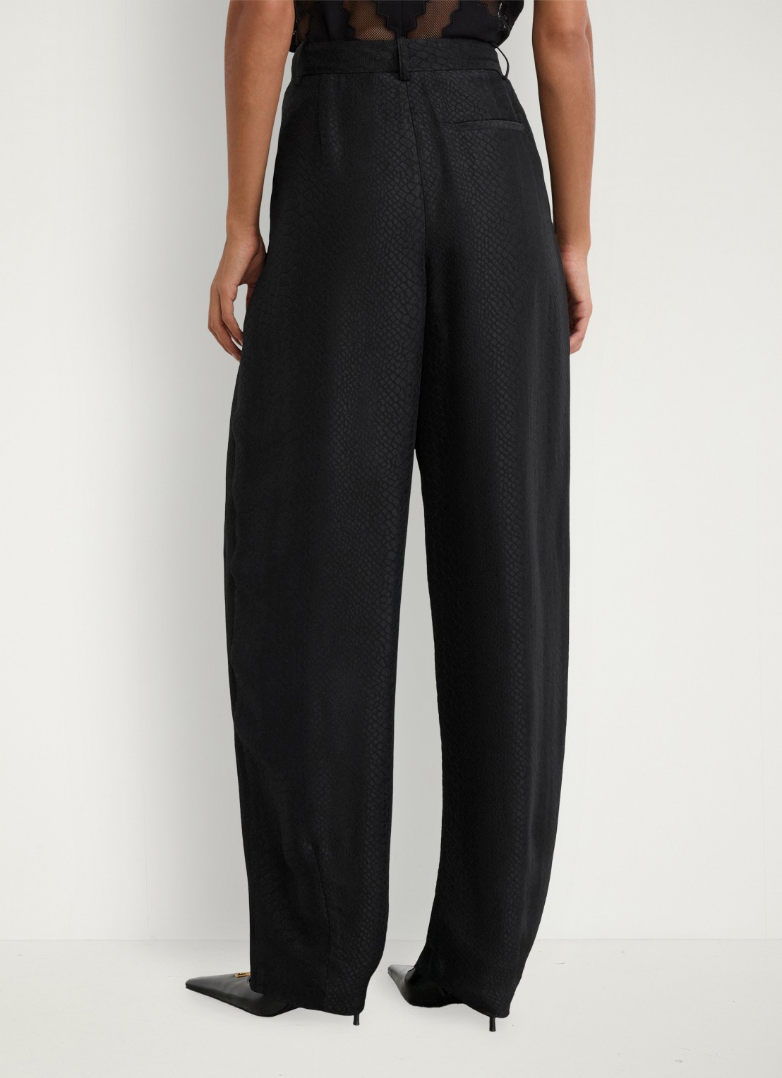 Reiss Aries high waist barrel pantalon met jacquard dessin - achterkant black / zwart