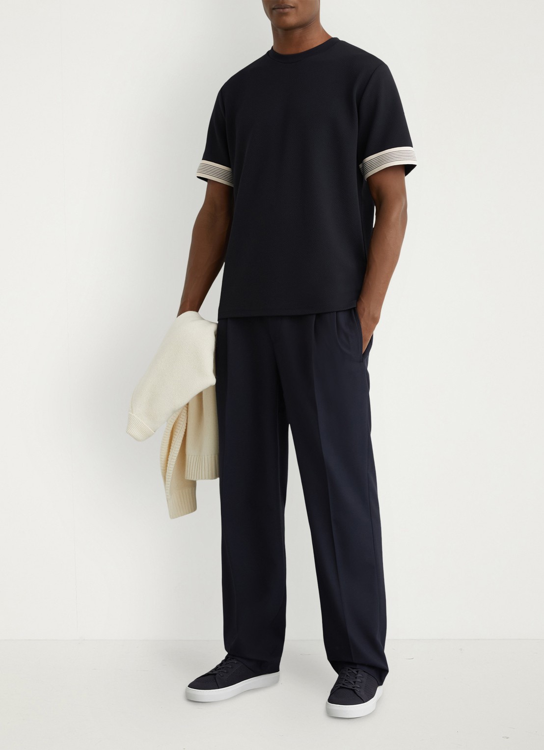 Reiss Aries T-shirt met structuur - voorkant 6 donkerblauw