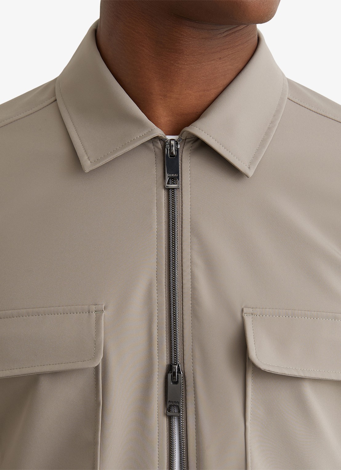 Reiss Ascend overshirt met borstzakken  - detail 3 lichtbruin