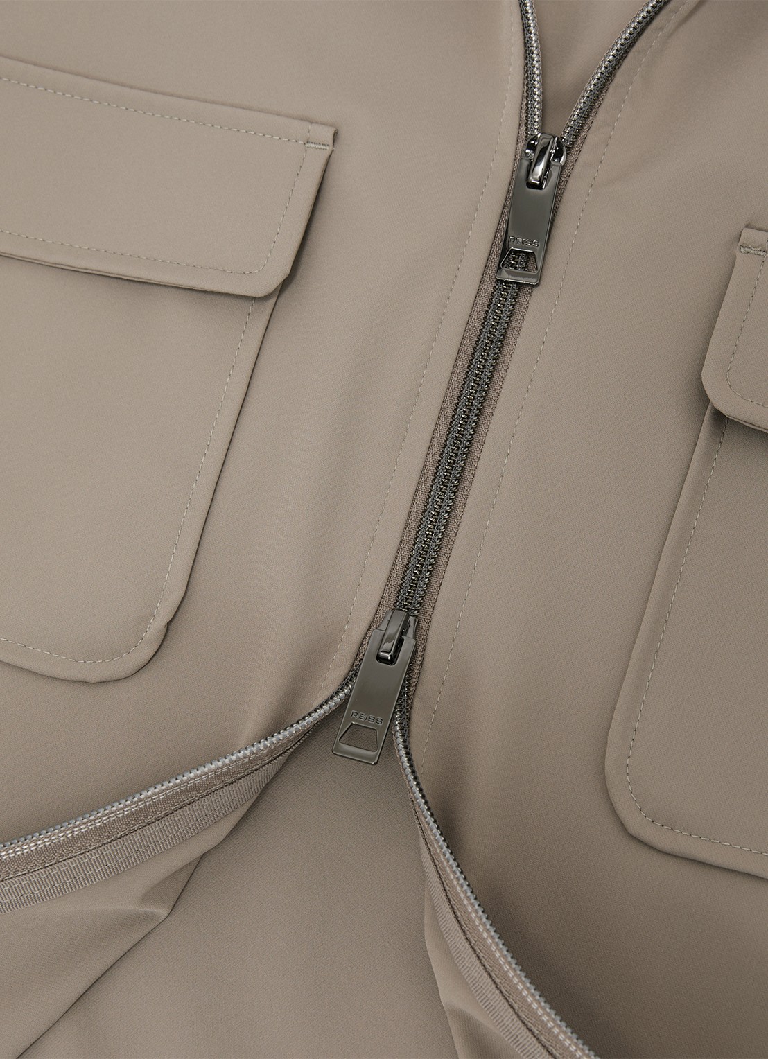 Reiss Ascend overshirt met borstzakken  - detail 4 lichtbruin