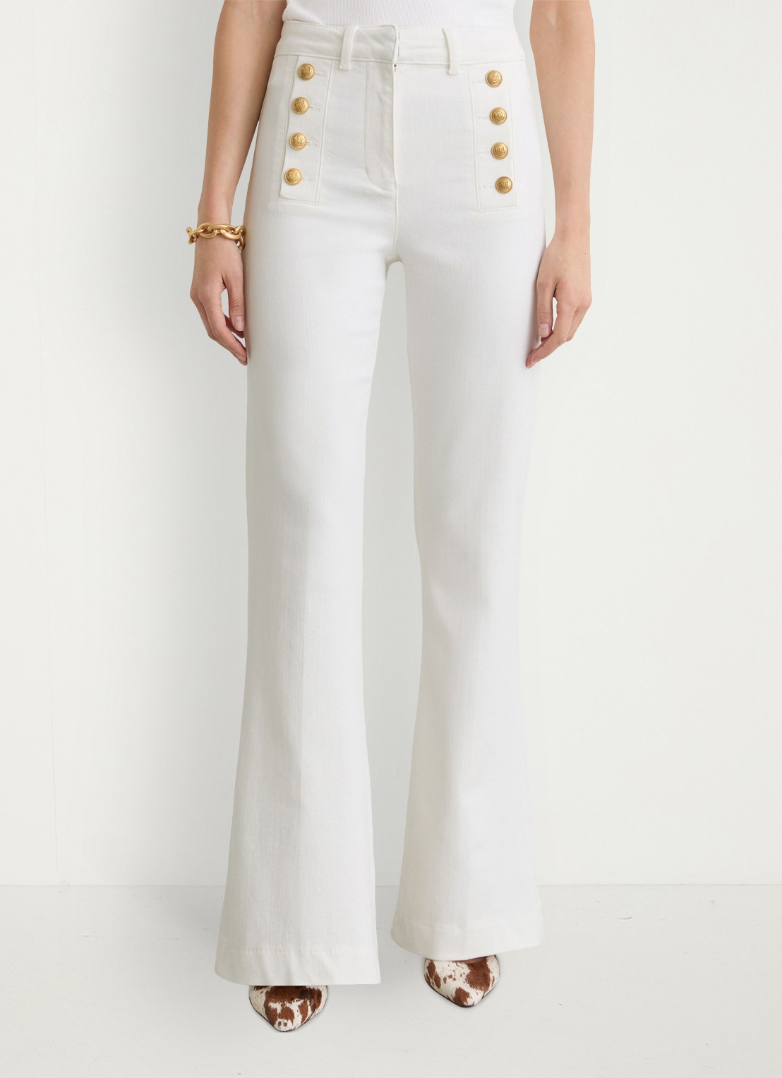 Reiss Athena high waist flared fit jeans in katoenblend - detail 4 wit