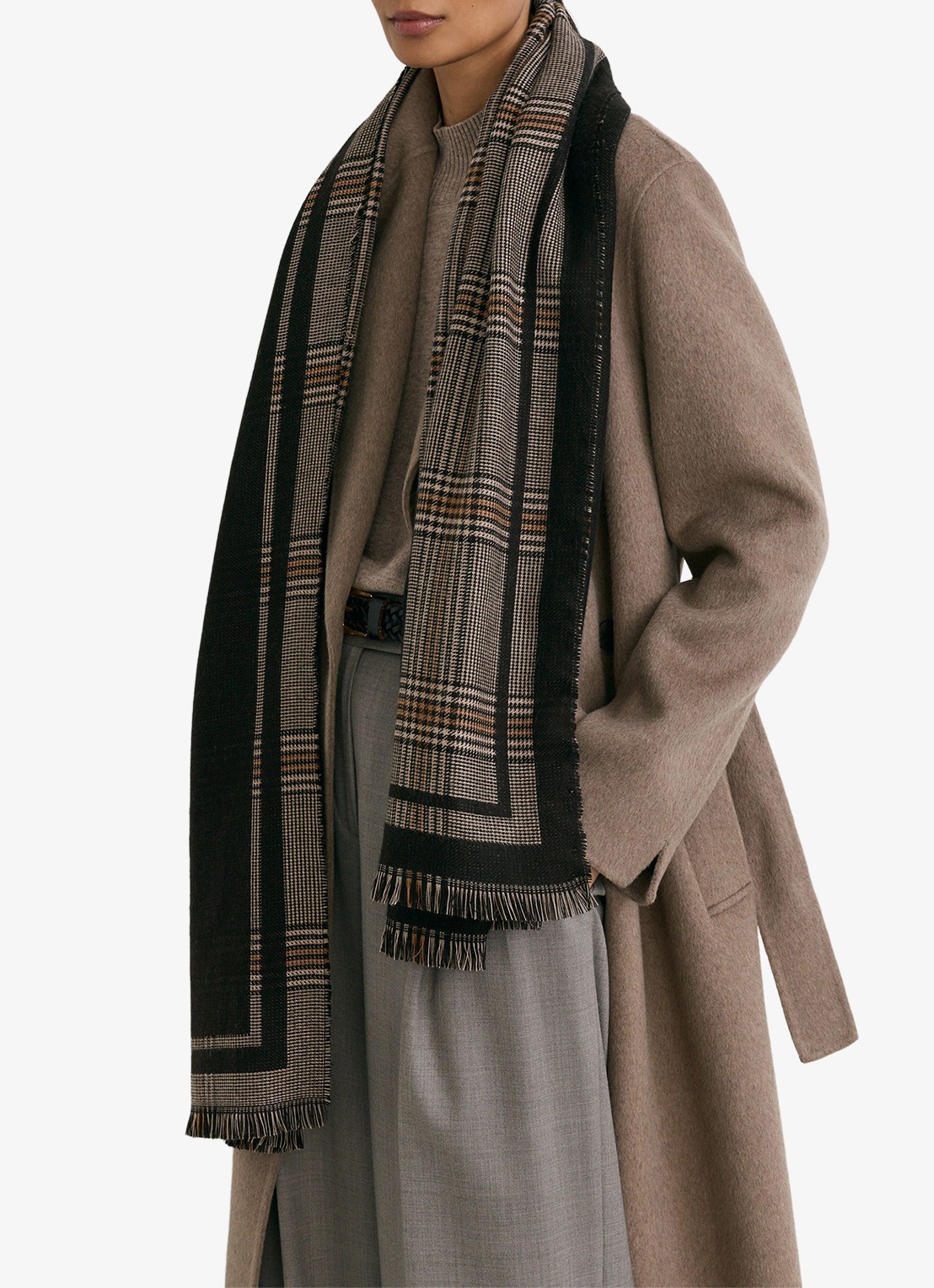 Reiss Aura sjaal met ruit dessin - detail 3 chocoladebruin