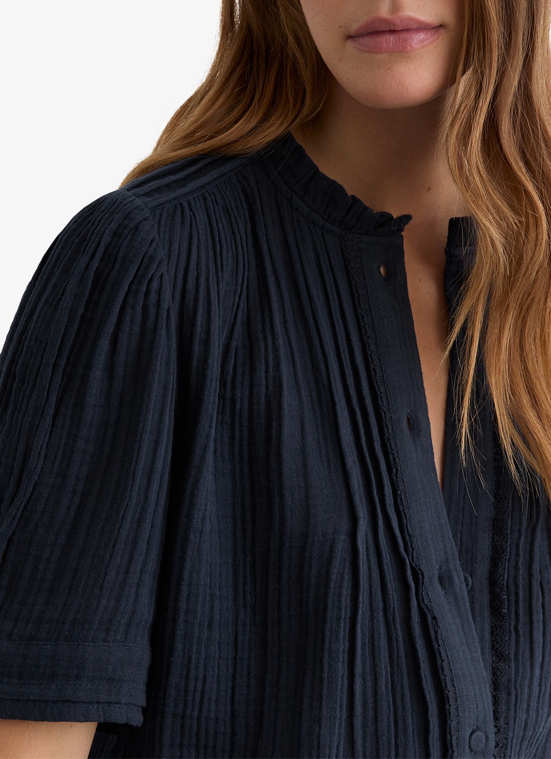 Reiss AURELIA Cotton Cheesecloth Frill-Neck Top - detail 4 donkerblauw