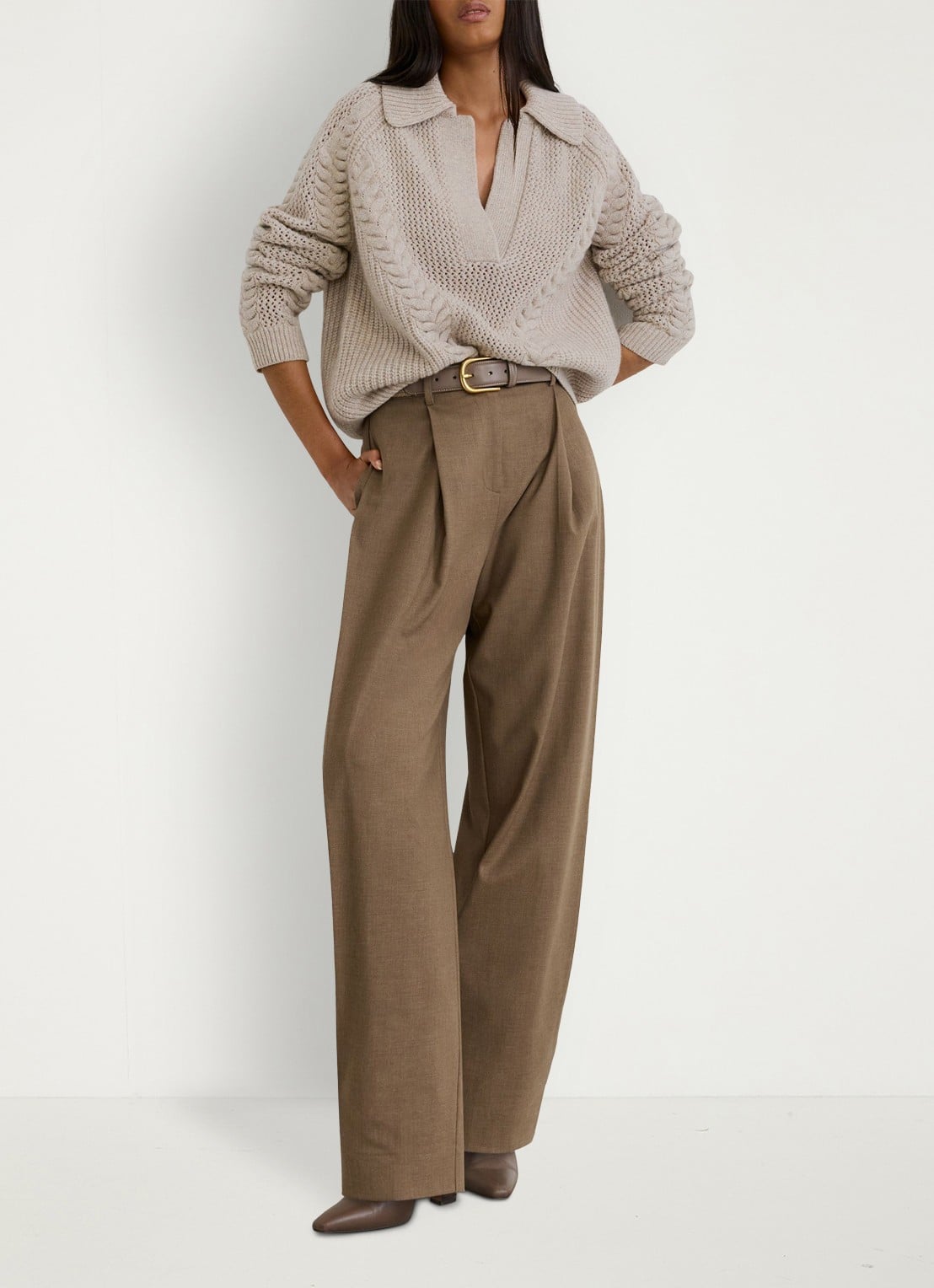 Reiss Auriele grofgebreide trui van wol - detail beige