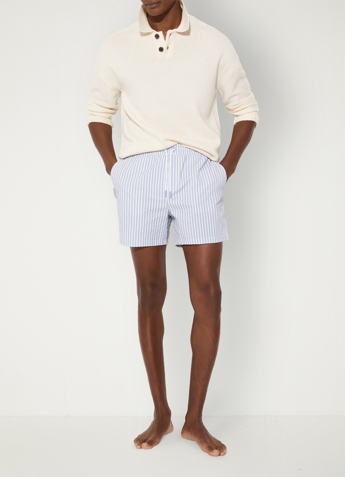 Reiss Bay Seesucker zwemshort met streepprint  - voorkant 2 lichtblauw