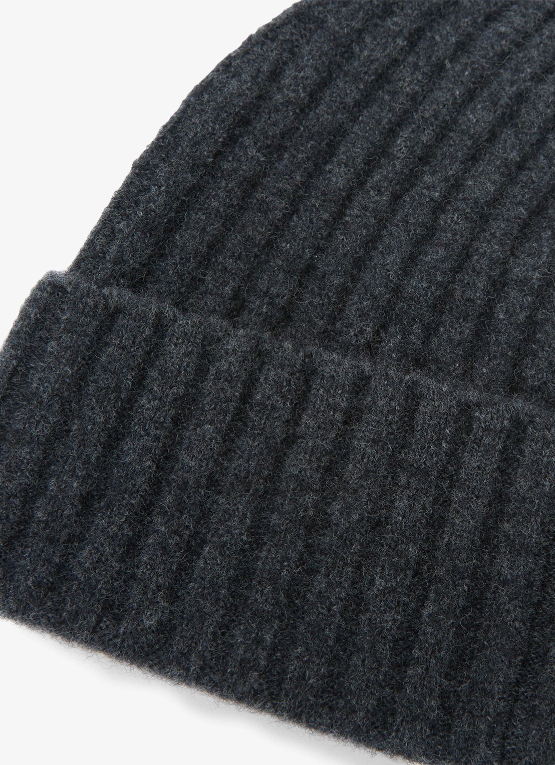 Reiss Belfry ribgebreide muts in wolblend - detail donkergrijs