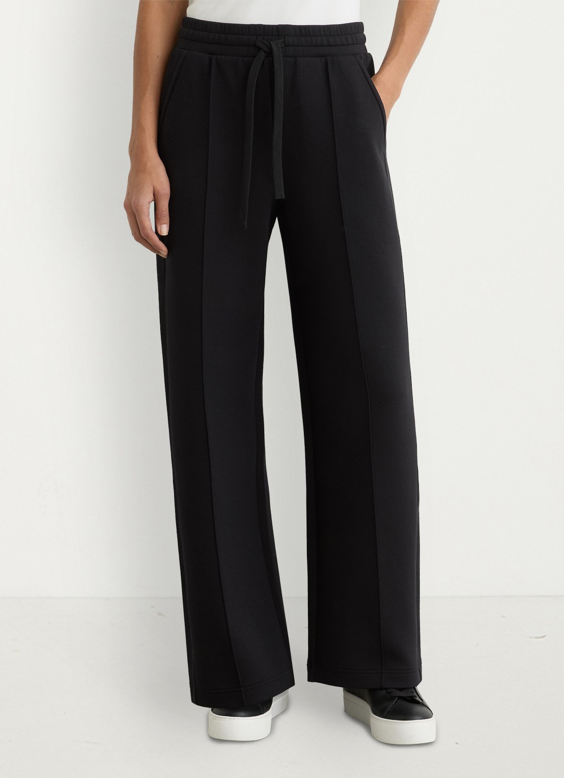 Reiss Bella wide fit joggingbroek met steekzakken - detail 4 black / zwart