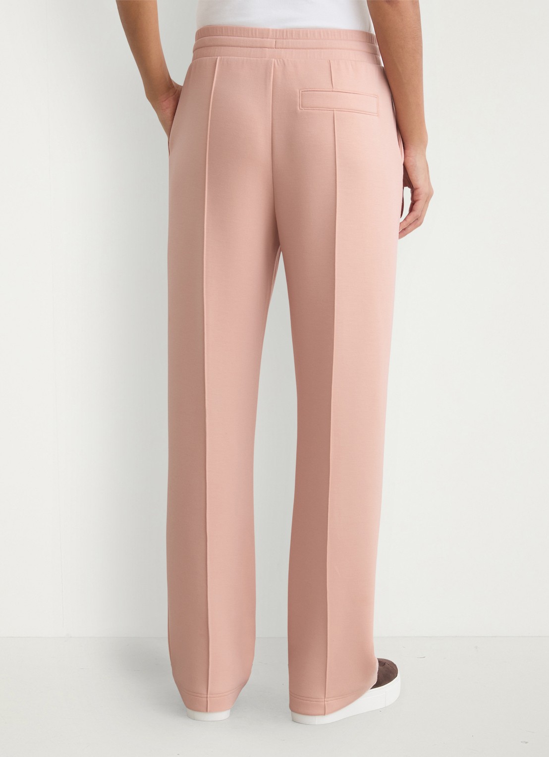 Reiss Bernie high waist straight fit joggingbroek met steekzakken - achterkant roze