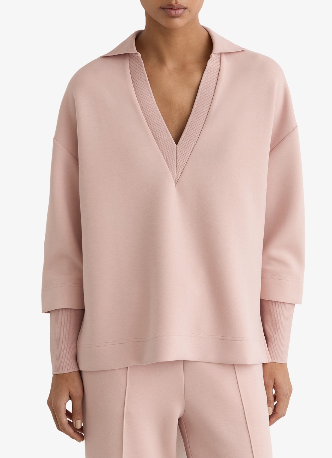 Reiss Bernie pullover met V-hals - detail 3 lichtroze