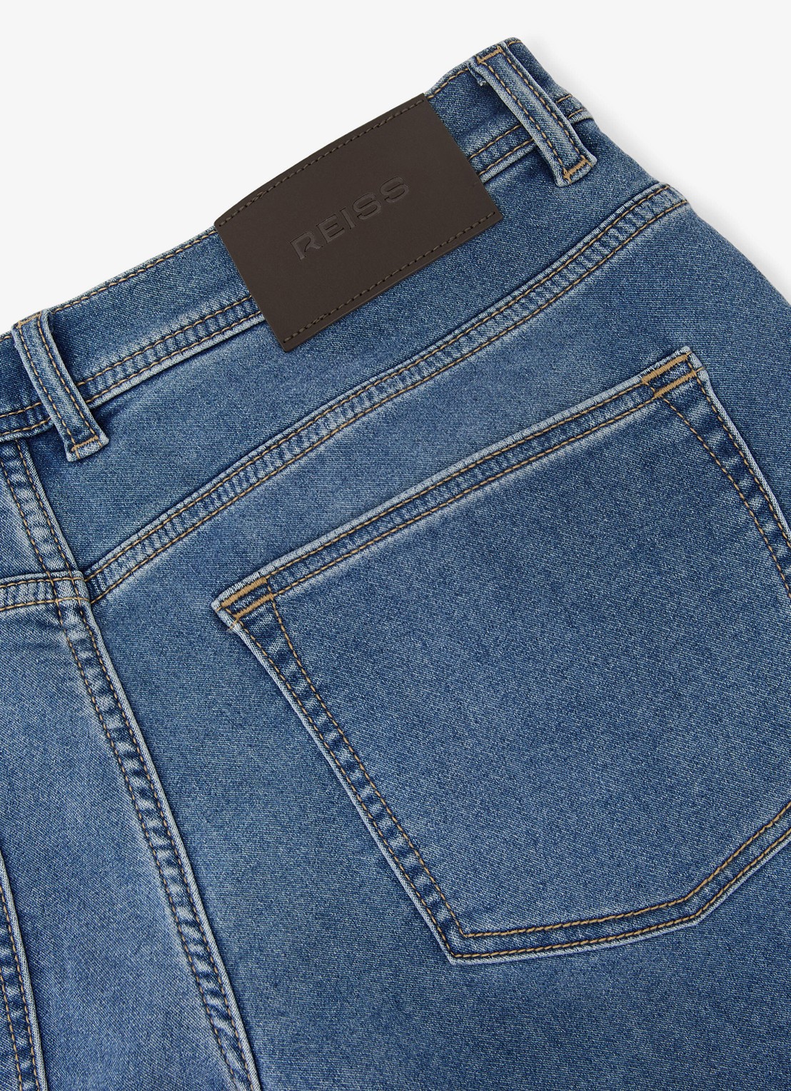 Reiss Bishopgate straight leg jeans met steekzakken - detail 7 lichtblauw