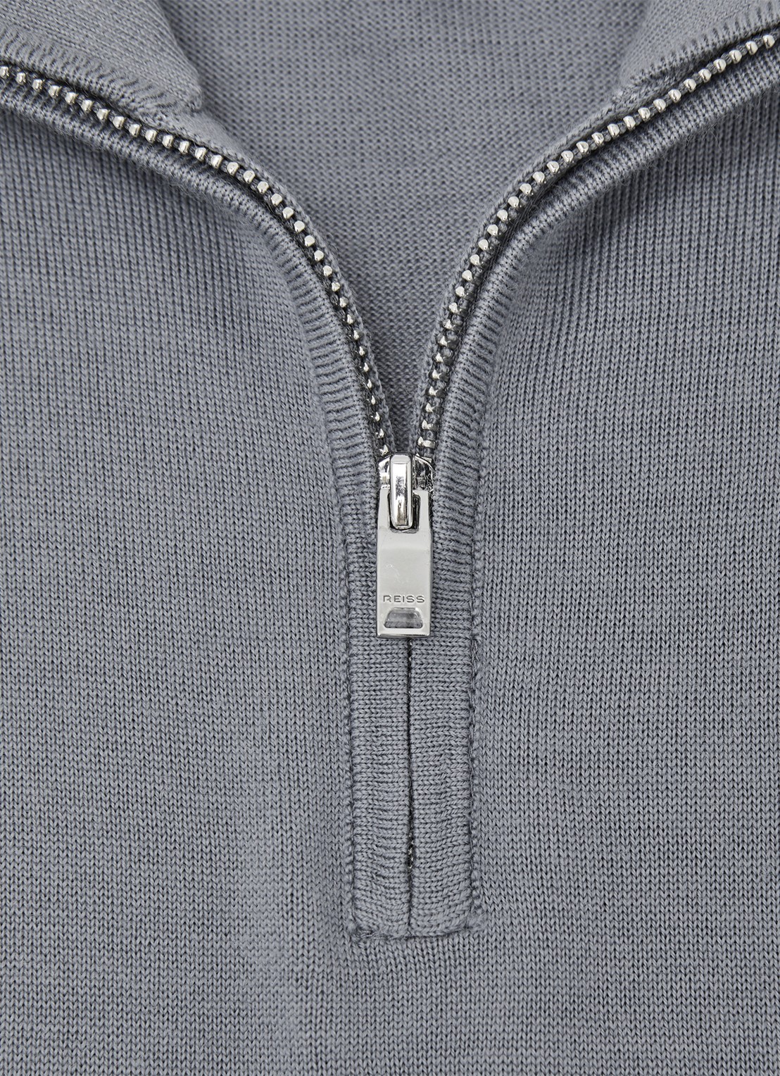 Reiss Blackhall fijngebreide trui van wol met halve rits  - detail 6 staalblauw