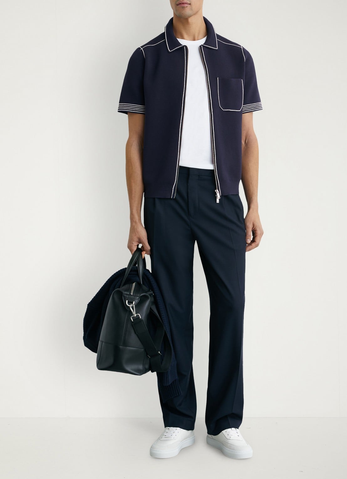 Reiss Blake regular fit overhemd met borstzak - voorkant 3 donkerblauw